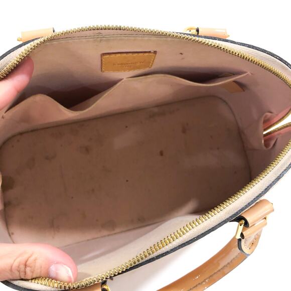 Louis Vuitton Monogram Vernis Alma PM Bag - Picture 12 of 16